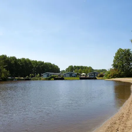 Holiday Droompark Buitenhuizen.10 Casa vacanze *