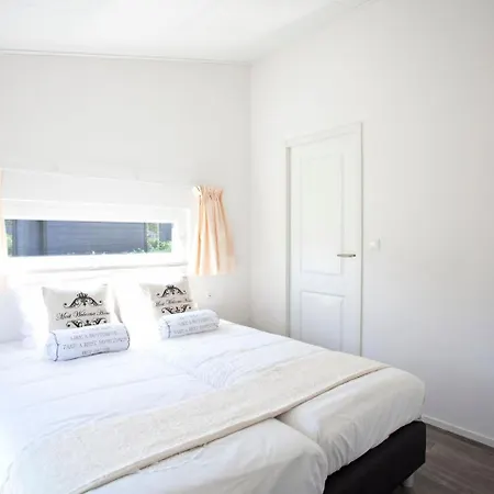 Holiday Droompark Buitenhuizen.10 *